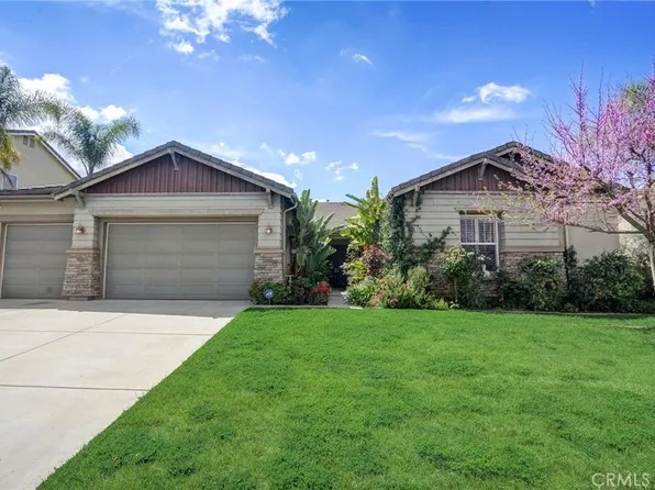 19719 Country Rose Dr, Riverside, CA 92508