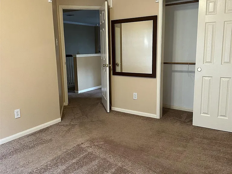 23806 Allingham Ln — Photo 11