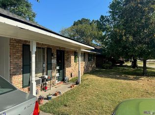 10233 E Brookside Dr, Baton Rouge, LA 70818