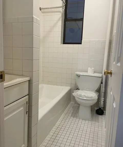 23-07 32nd St #2C — Photo 5