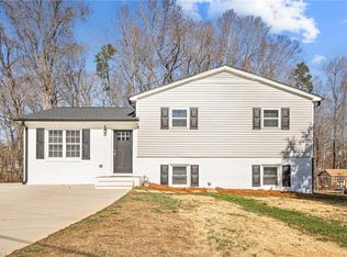 4605 Gallant Ln, Winston Salem, NC 27101