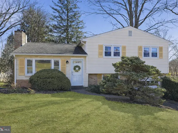 223 Orchard Rd, Perkasie, PA 18944