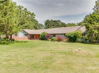 1615 Concord St, Lowell, AR 72745