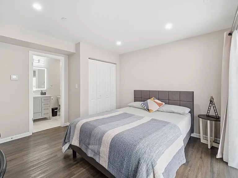 7214 Farmstead Ln — Photo 20