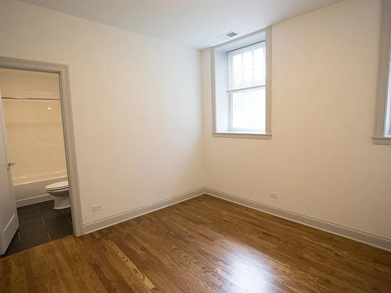 5100 S. Ellis Avenue — Photo 20