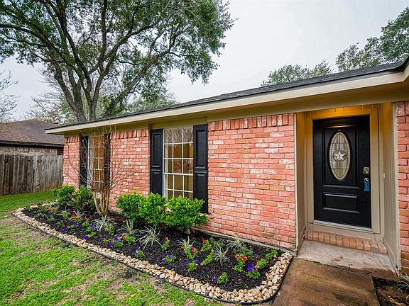 4th image of 22811 Goldstone Dr