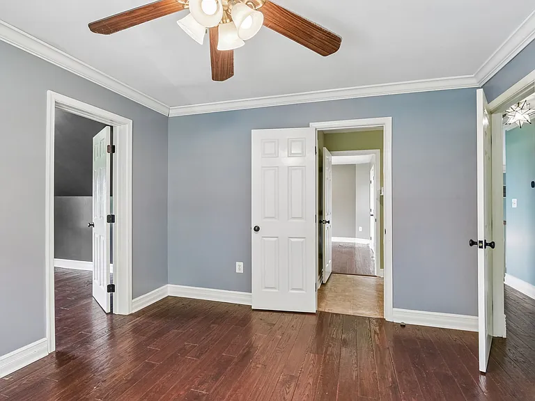 1097 Underwood Rd — Photo 44