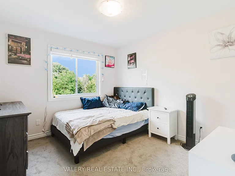 133 Caroline St — Photo 23