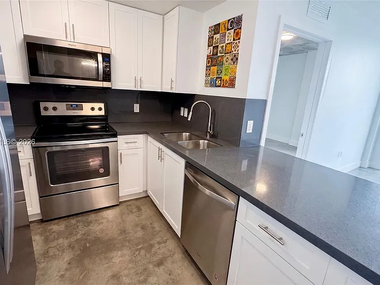 4332 W Flagler St #203 — Photo 5