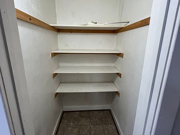 3rd image of 730 Wabash St #B