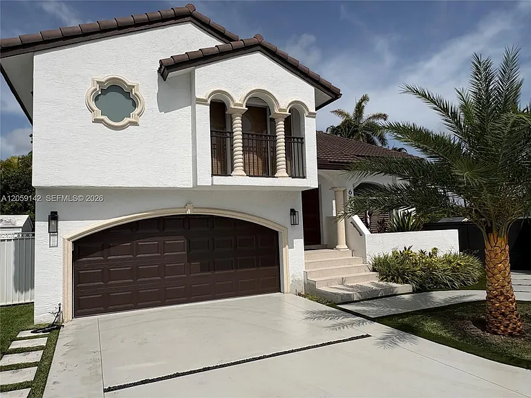 6610 SW 104th Ct — Photo 2