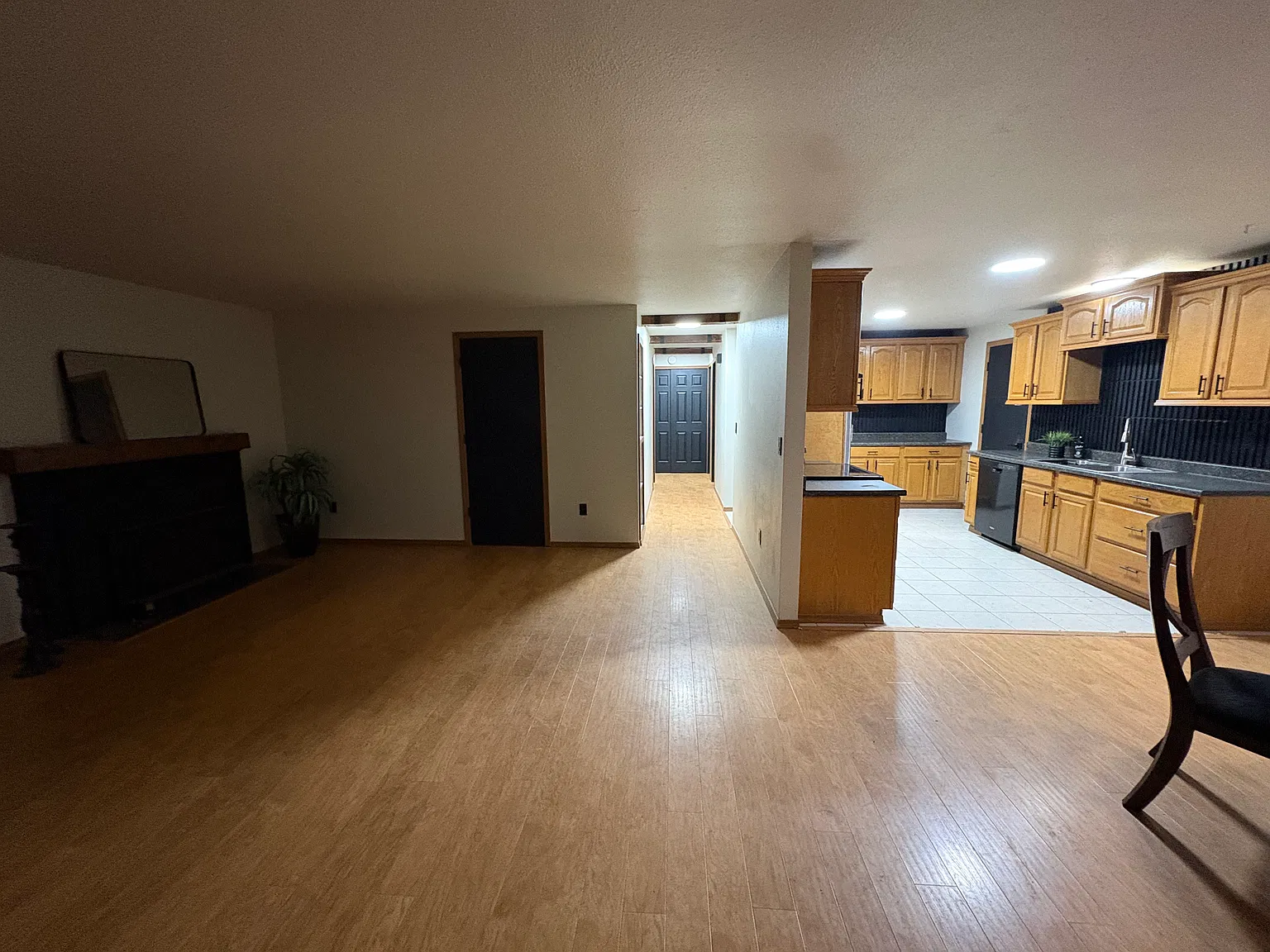 8343 Janis Ct SE — Photo 2