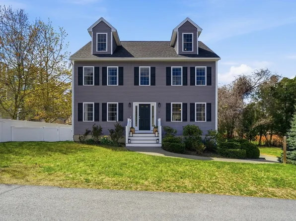 12 Bell Rd, Tewksbury, MA 01876