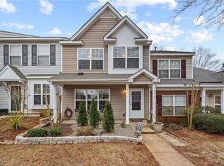 6332 Hibiscus Ct, Whitsett, NC 27377
