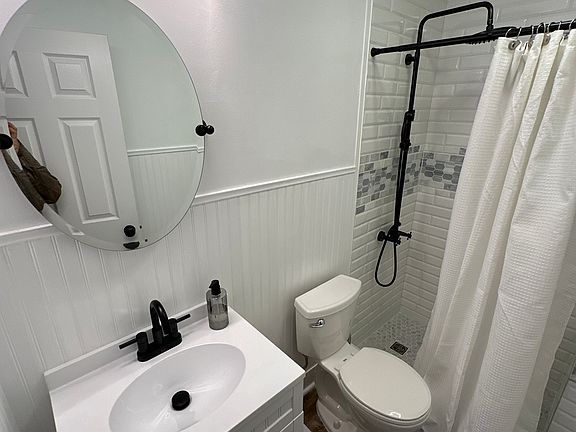 5th image of 4262 Monticello Ave
