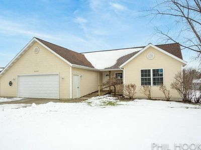 660 Krystal Kove NW, Grand Rapids, MI, 49534