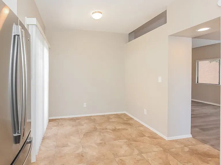 4681 W Harrison St — Photo 6