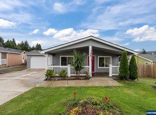 170 SE Whalesong Dr, Depoe Bay, OR