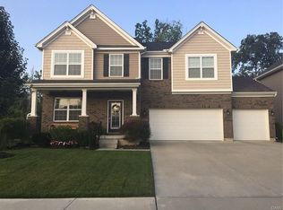 1143 Scarlet Oak Dr, Tipp City, OH 45371