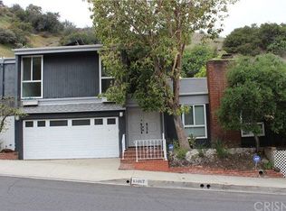 17067 Escalon Dr, Encino, CA 91436