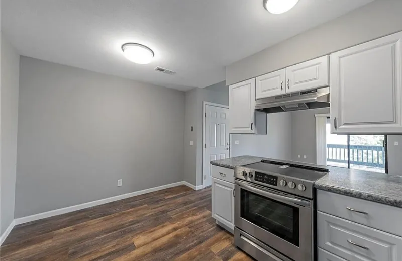 1630 Summergate Parkway — Photo 4
