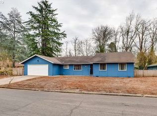 8787 SW Becker Dr, Portland, OR 97223