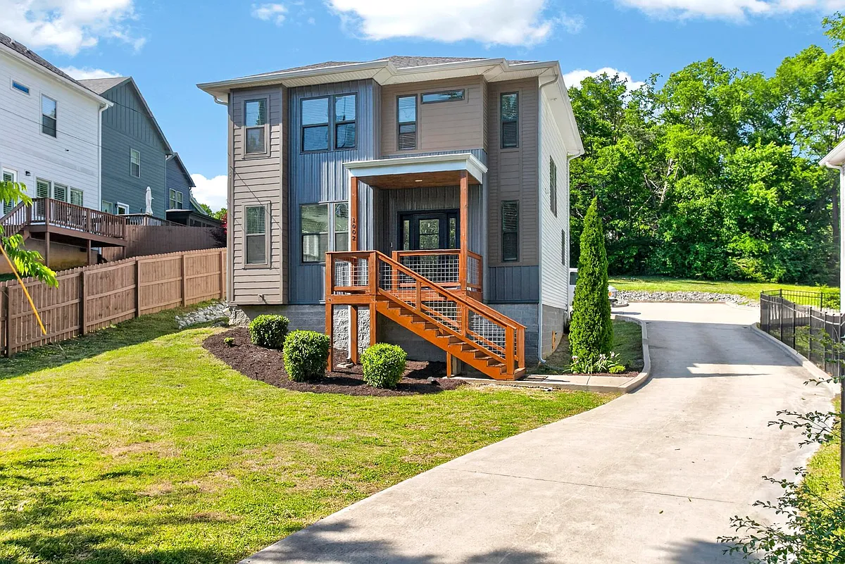 Building Photo - 1002 Antioch Pike