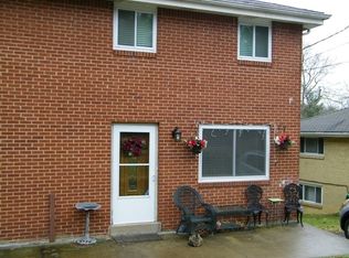 6308 Helen St #B, South Park, PA