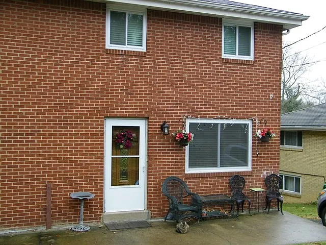 6308 Helen St #B photo 1