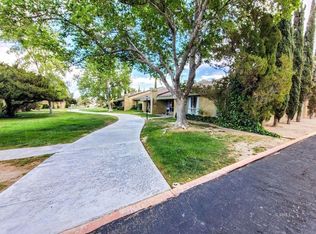 521 Sydnor Ave, Ridgecrest, CA 93555