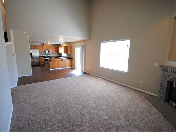 4th image of 20806 56th Avenue Ct E