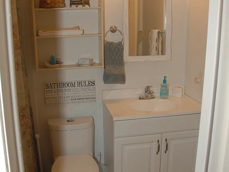 330 Middle St #1 — Photo 3