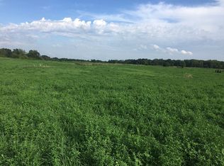 3015 Twin Creeks Rd, Woodstock, IL 60098