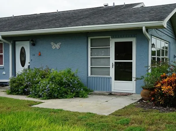 1904 CANTERBURY LANE #24, SUN CITY CENTER, FL 33573
