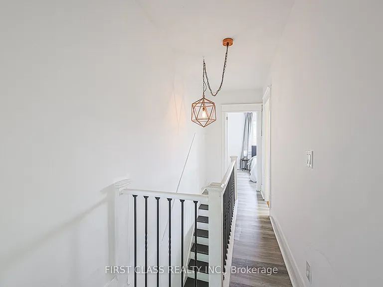 53 Aldridge Ave — Photo 12