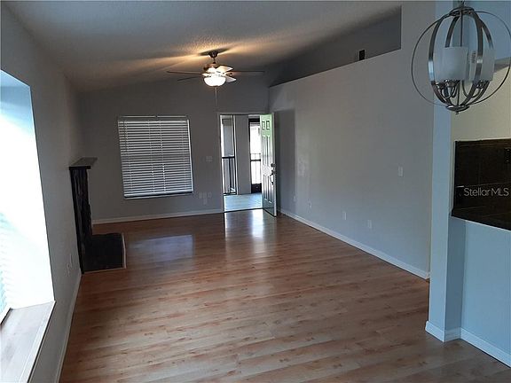 2nd image of 4005 Angel Oak Ct APT 203