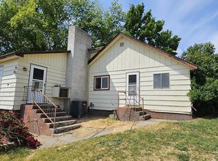 1481 Potter Rd, Tieton, WA 98947