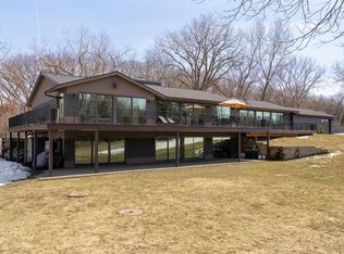 35 Apple Orchard Rd, Dellwood, MN 55110