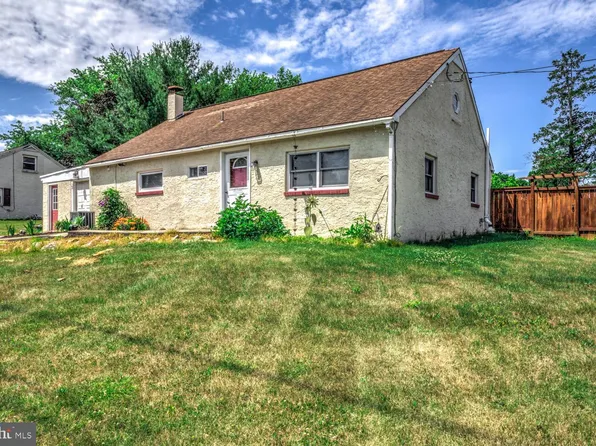 912 Farmdale Rd, Mount Joy, PA 17552