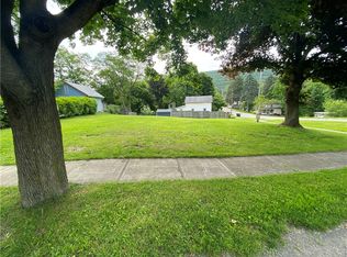 9 Elizabeth St #72, Naples, NY 14512