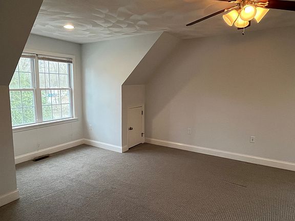 2nd image of 2 Edgemere Rd