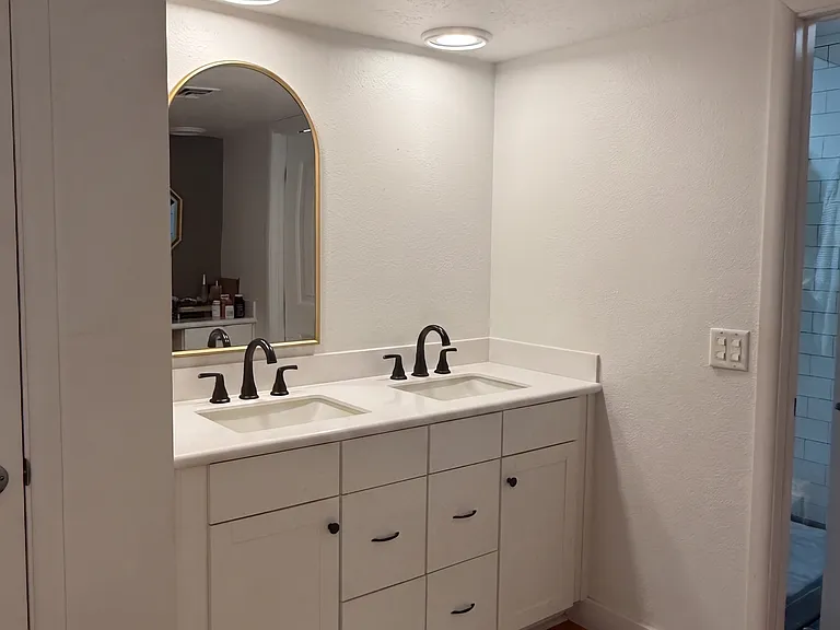 Master double sinks