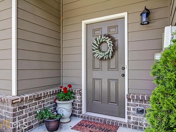 4th image of 5232 Birch Ct #0