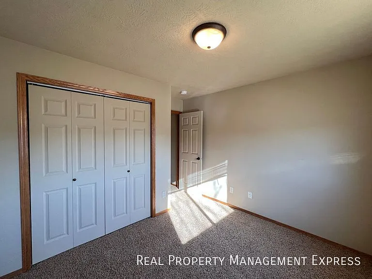 3604 W 93rd St #3 — Photo 12
