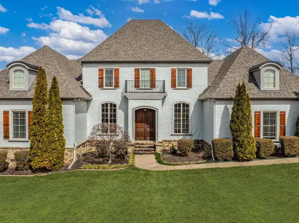 7422 Palm Beach Ave, Benton, AR 72019