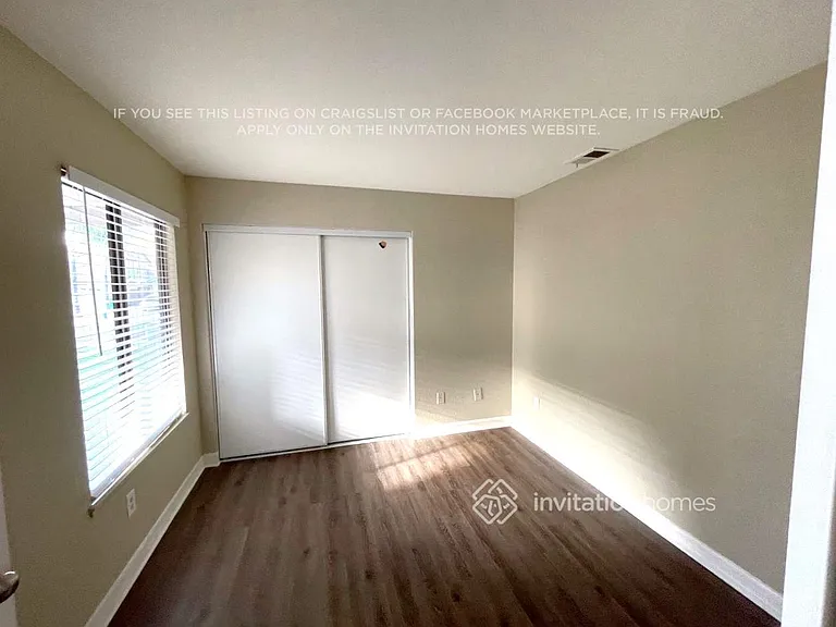 22802 Springdale Dr — Photo 11