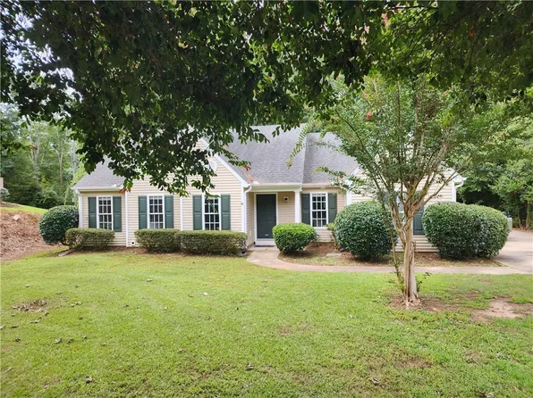 212 Blue Ridge Dr, Clemson, SC 29631