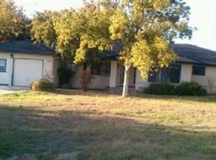 2503 N Humboldt Ave, Kerman, CA 93630