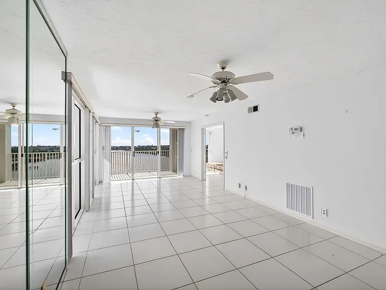 3901 S Flagler Dr #901 — Photo 5