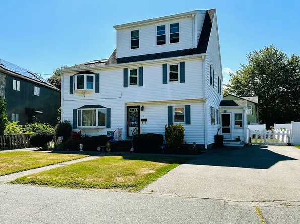 4 Mersea St, Saugus, MA 01906